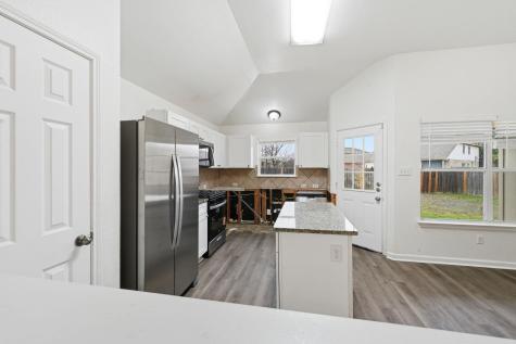3908 Rocky Shore Lane Pflugerville TX 78660