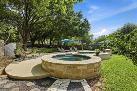 9 Hillway Drive Round Rock TX 78664