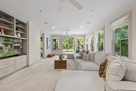 1907 Mccall Road Austin TX 78703