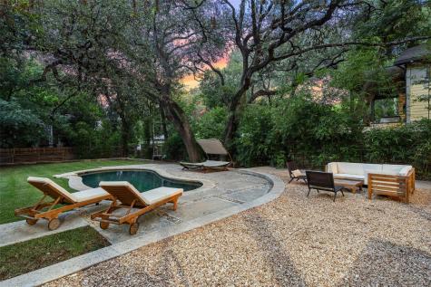 1907 Mccall Road Austin TX 78703