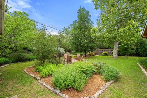 1617 Glencrest Drive Austin TX 78723