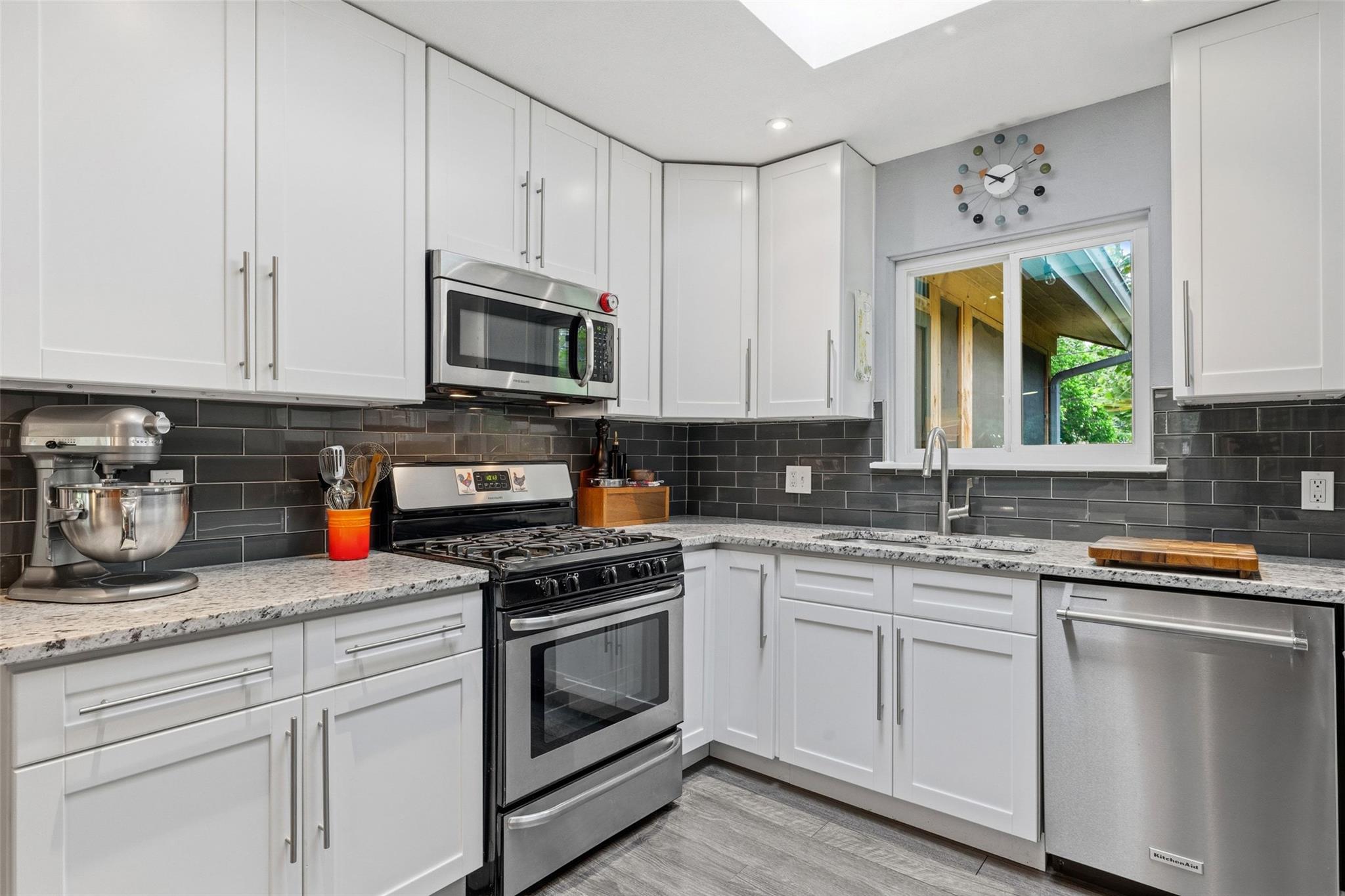 1617 Glencrest Drive Austin TX 78723