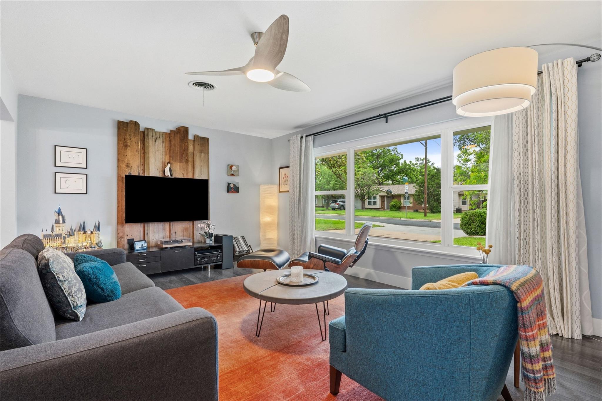 1617 Glencrest Drive Austin TX 78723