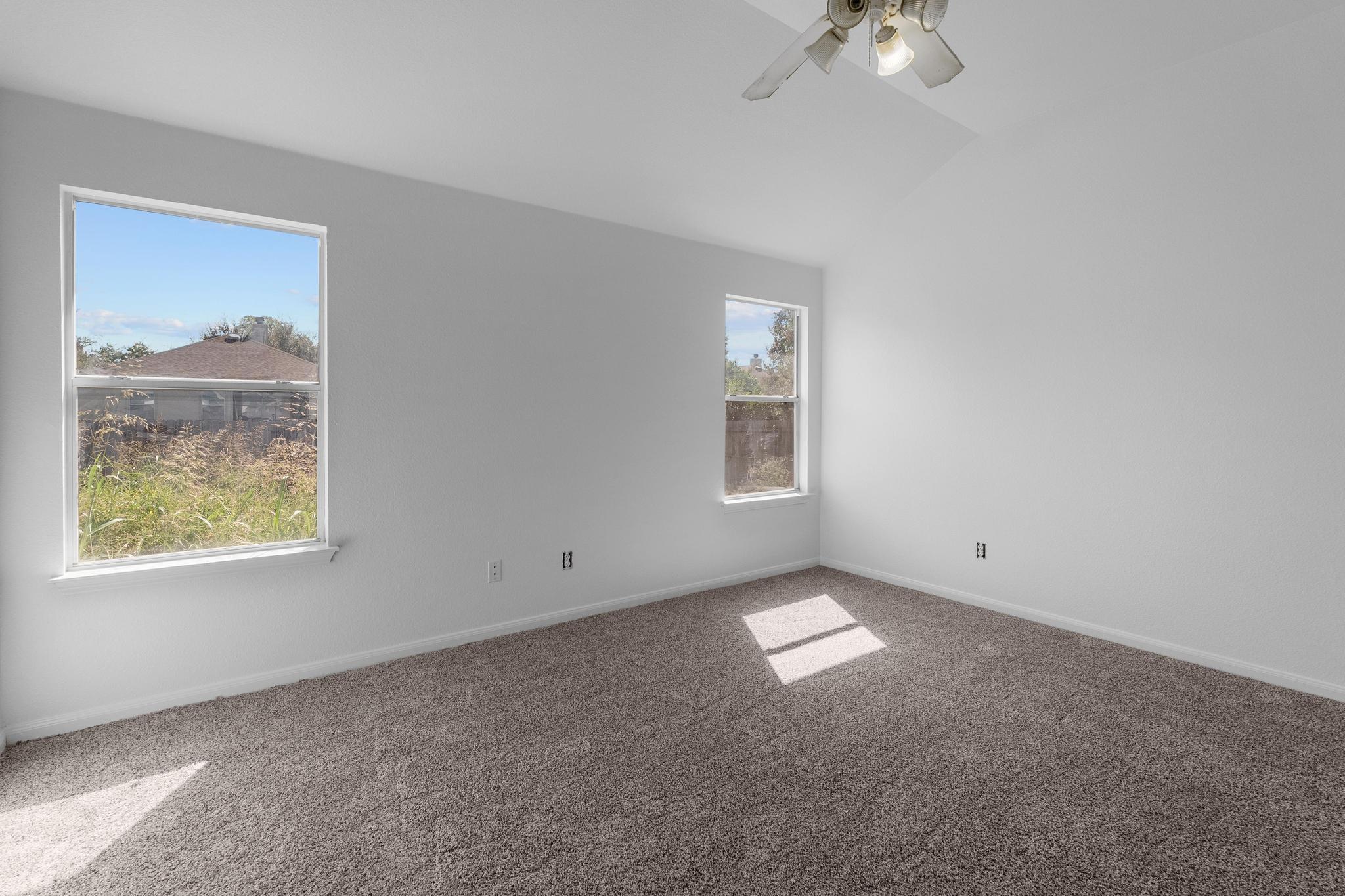 114 Gainer Drive Hutto TX 78634