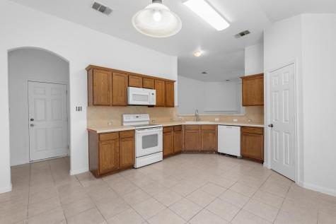 114 Gainer Drive Hutto TX 78634