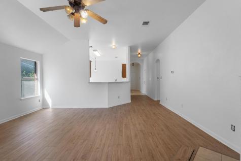 114 Gainer Drive Hutto TX 78634