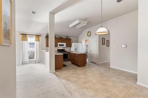 1156 Woodlands Drive Kyle TX 78640