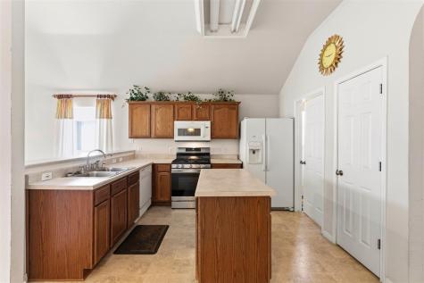 1156 Woodlands Drive Kyle TX 78640
