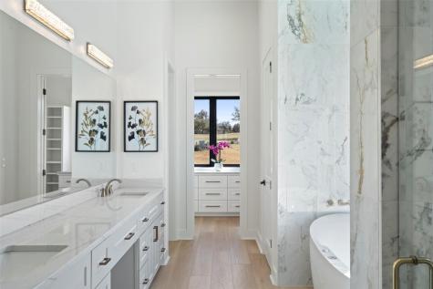 3113 Stableford Cove Spicewood TX 78669