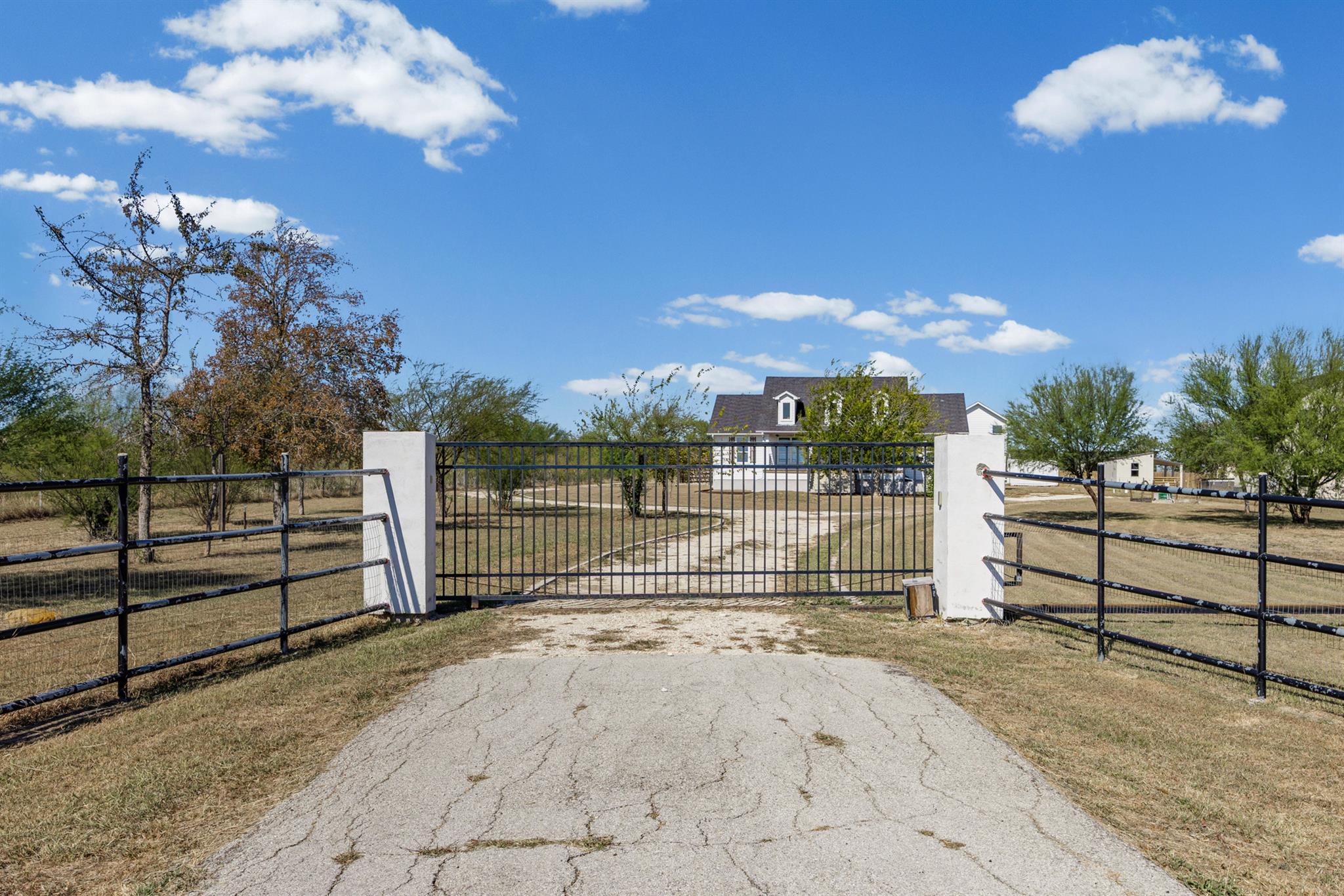 1178 Black Ankle Road Lockhart TX 78644