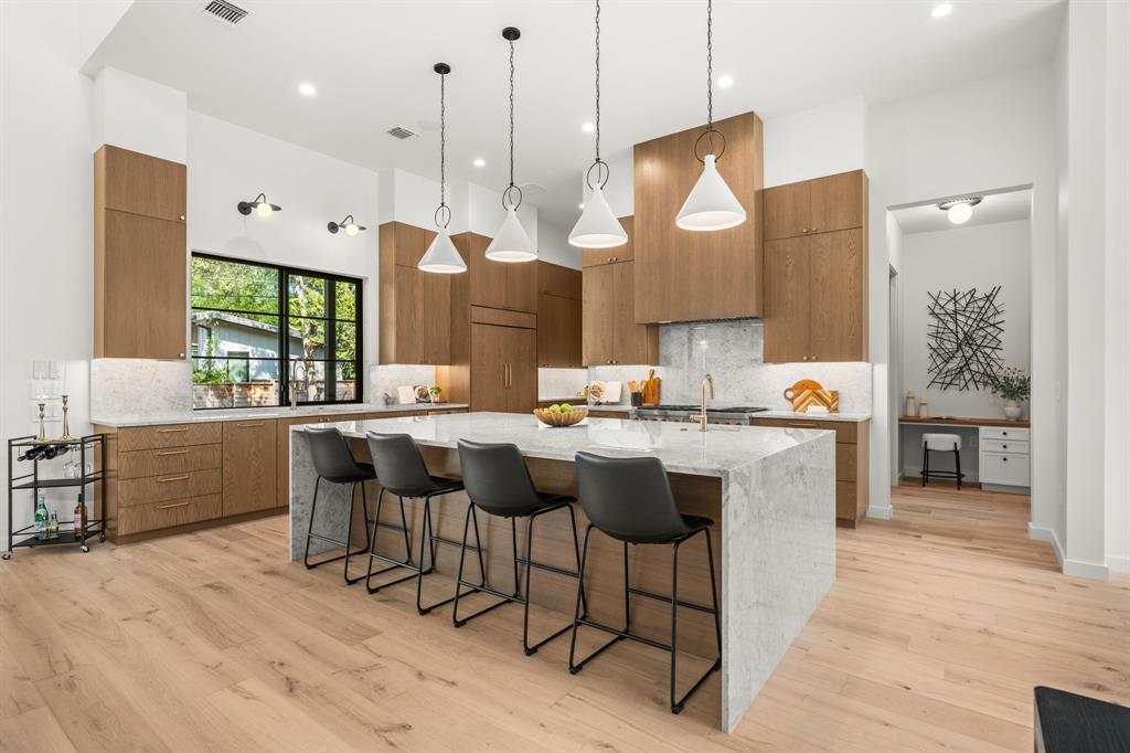 5908 Bull Creek Road Austin TX 78757
