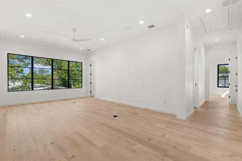 5908 Bull Creek Road Austin TX 78757