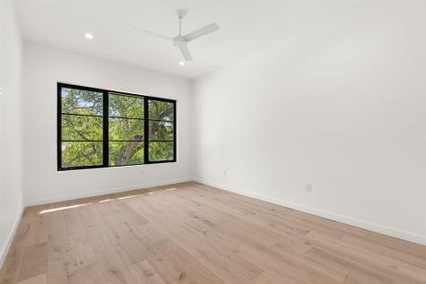 5908 Bull Creek Road Austin TX 78757