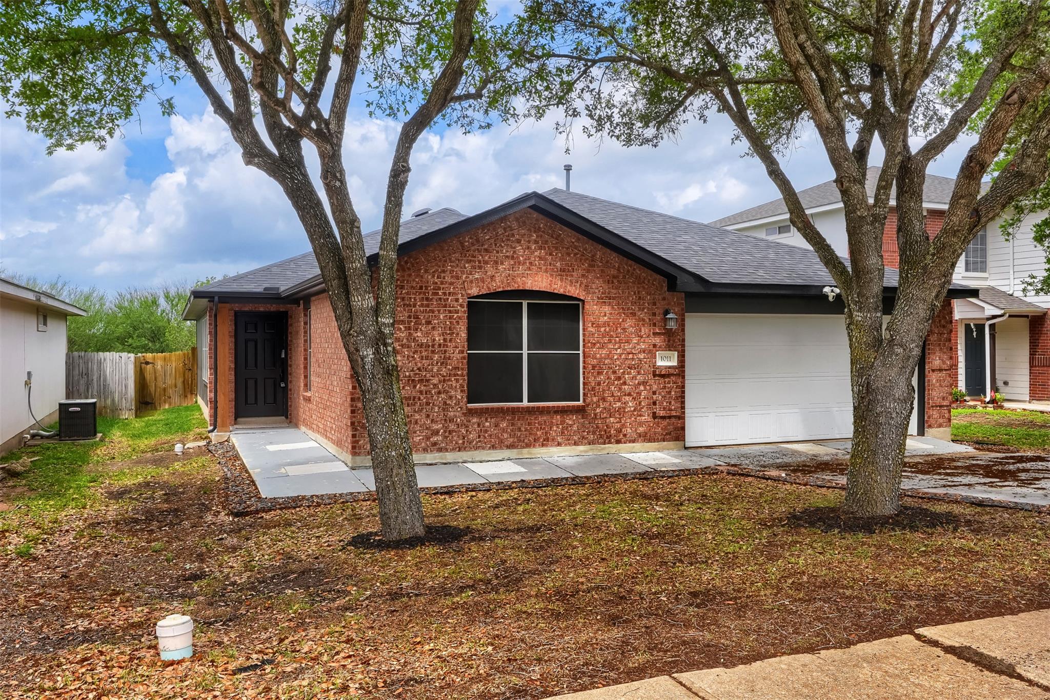 1011 Shadow Creek Boulevard Buda TX 78610