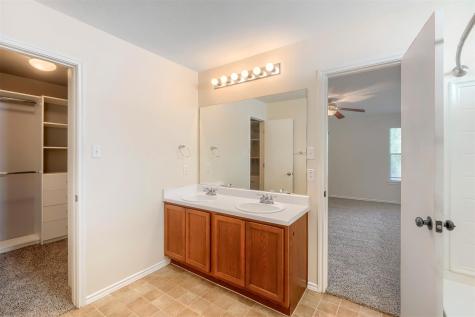 1011 Shadow Creek Boulevard Buda TX 78610