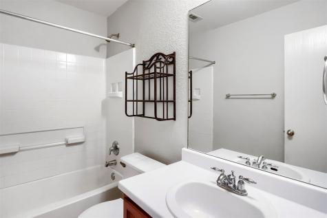 1011 Shadow Creek Boulevard Buda TX 78610