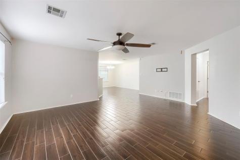 1011 Shadow Creek Boulevard Buda TX 78610