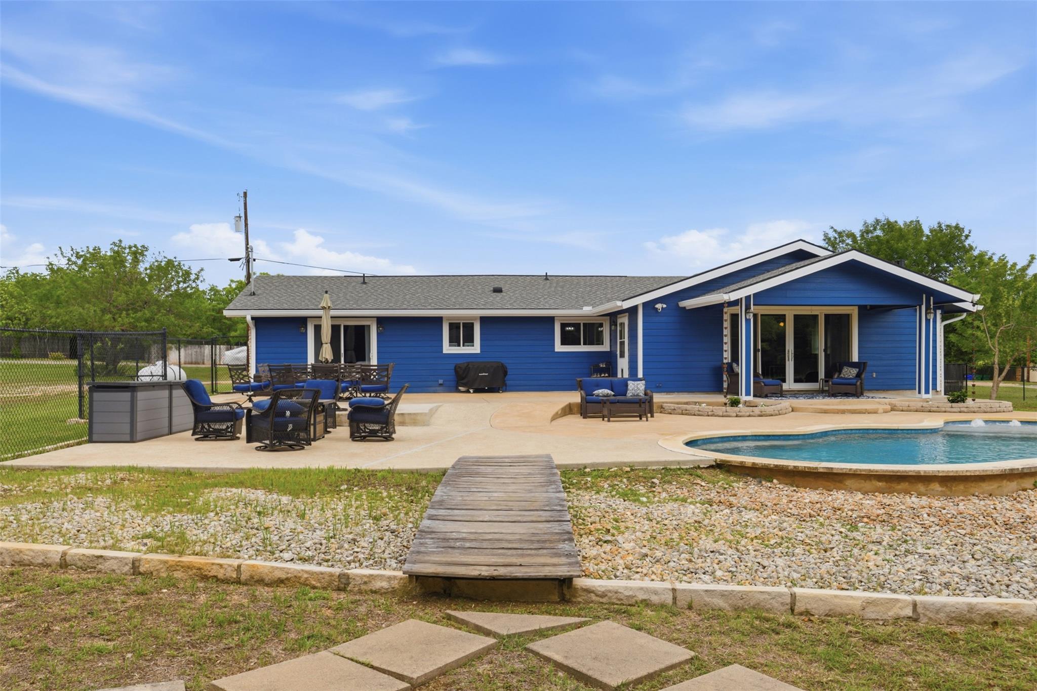 207 Cardinal Lane Cedar Park TX 78613