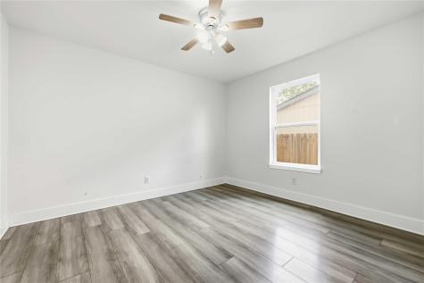 400 Booth Street Taylor TX 76574