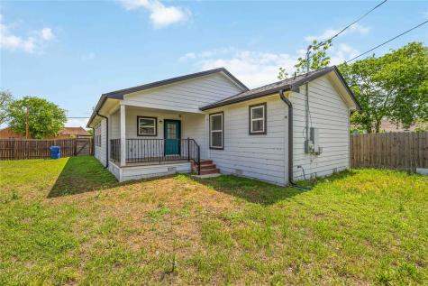 400 Booth Street Taylor TX 76574
