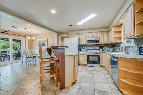 874 Pine Lane Cottonwood Shores TX 78657