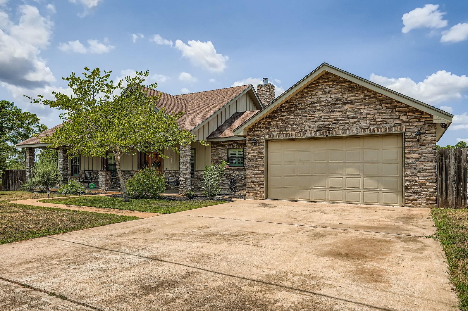 296 Makaha Drive Bastrop TX 78602