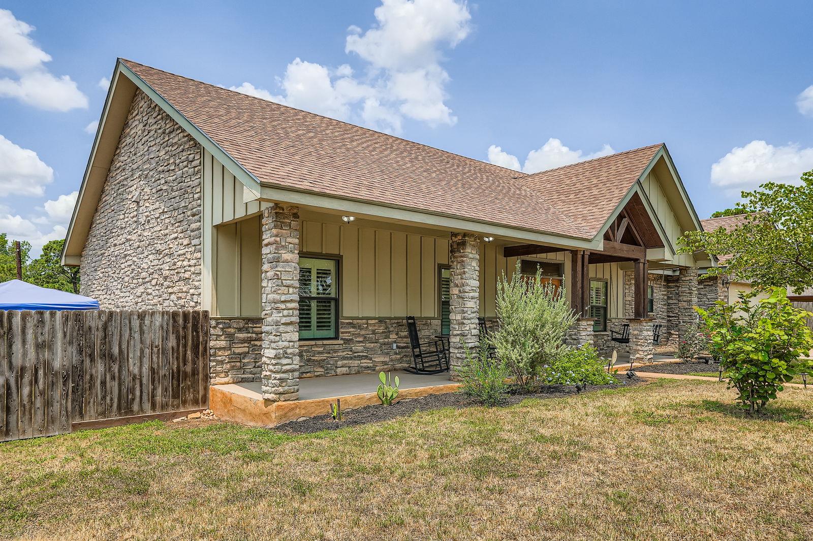 296 Makaha Drive Bastrop TX 78602