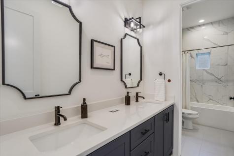 1379 Bunker Ranch Boulevard Dripping Springs TX 78620