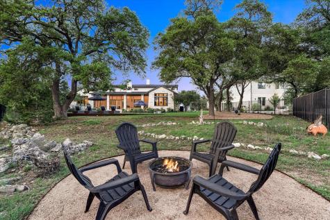 1379 Bunker Ranch Boulevard Dripping Springs TX 78620
