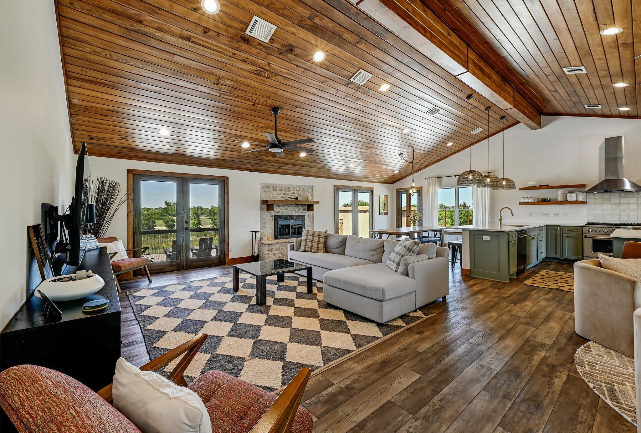 19811 W Ranch Road 152 Road Llano TX 78643