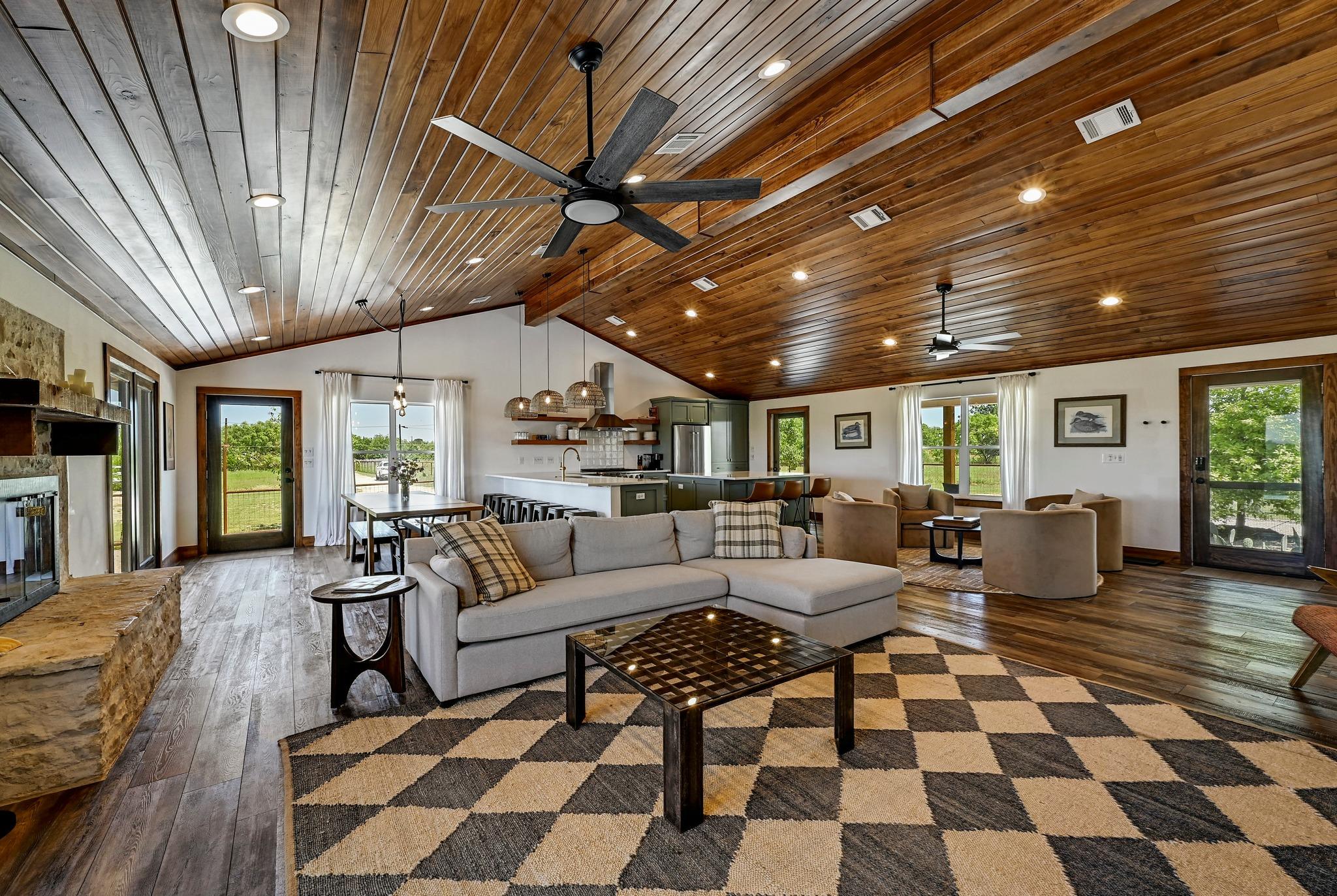 19811 W Ranch Road 152 Road Llano TX 78643