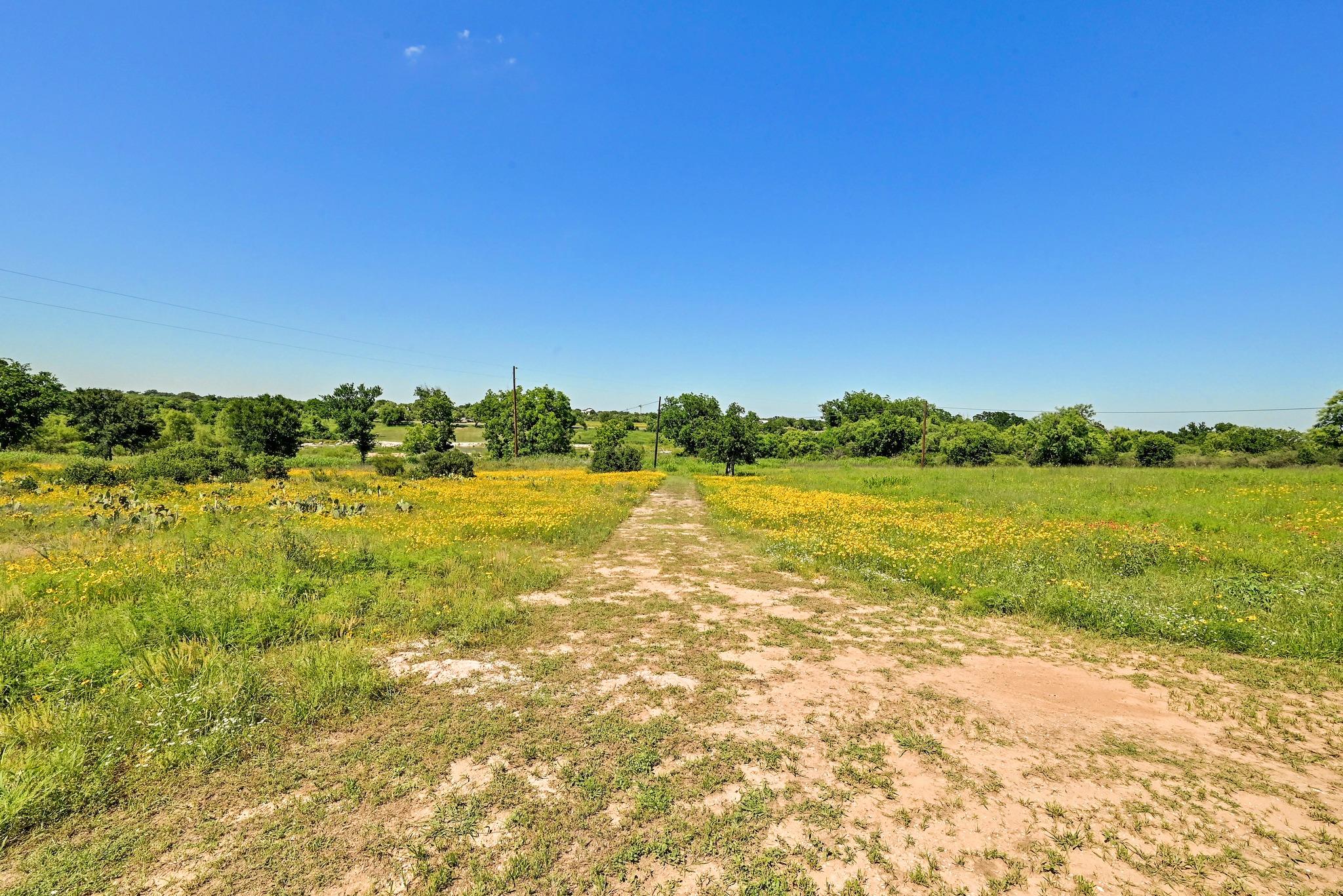 19811 W Ranch Road 152 Road Llano TX 78643