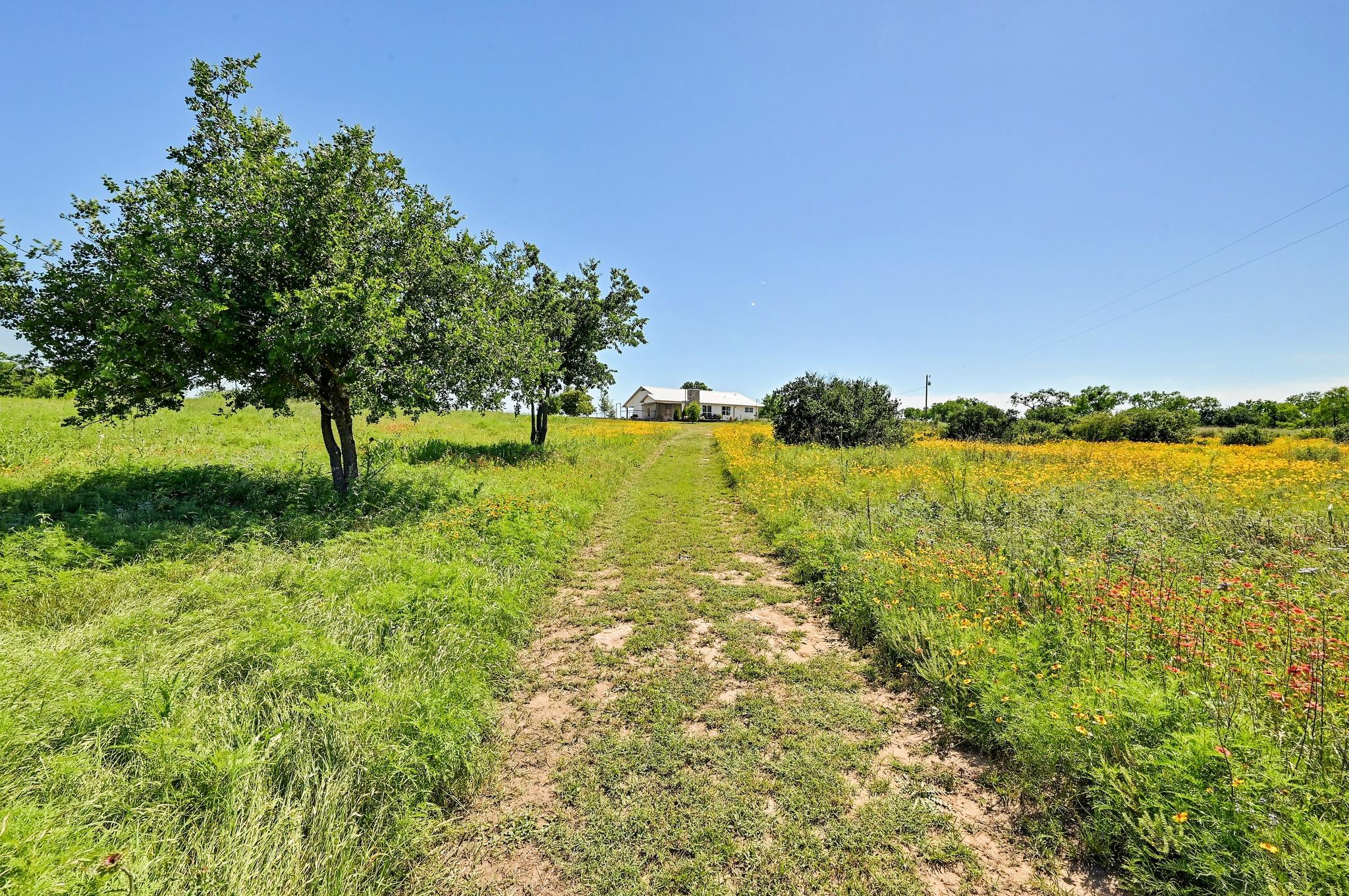 19811 W Ranch Road 152 Road Llano TX 78643