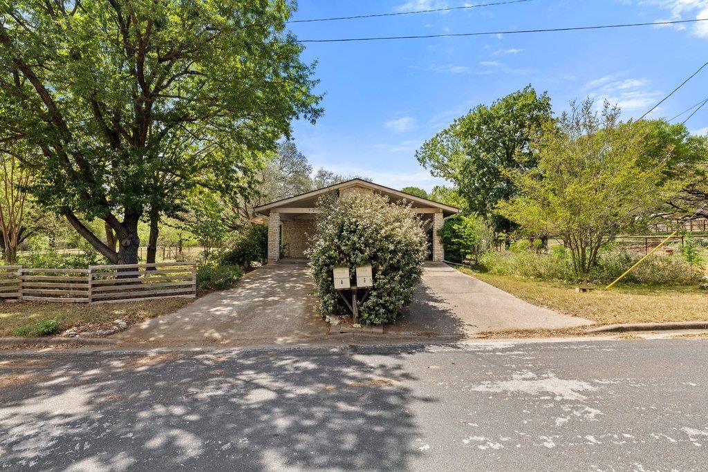 1701 Stanley Avenue Austin TX 78745