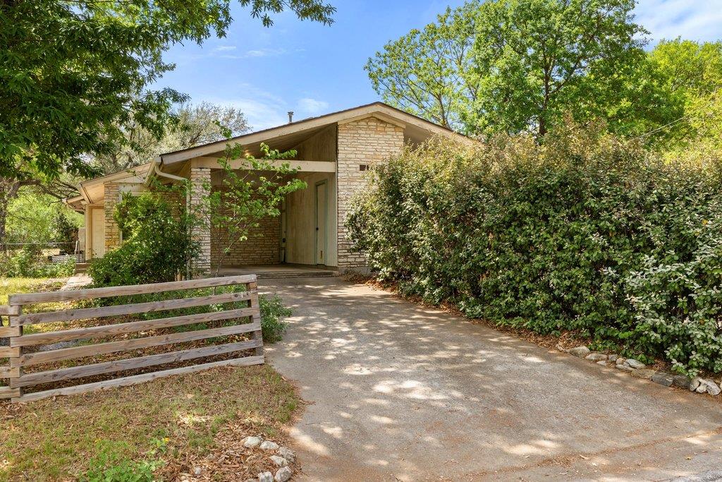 1701 Stanley Avenue Austin TX 78745
