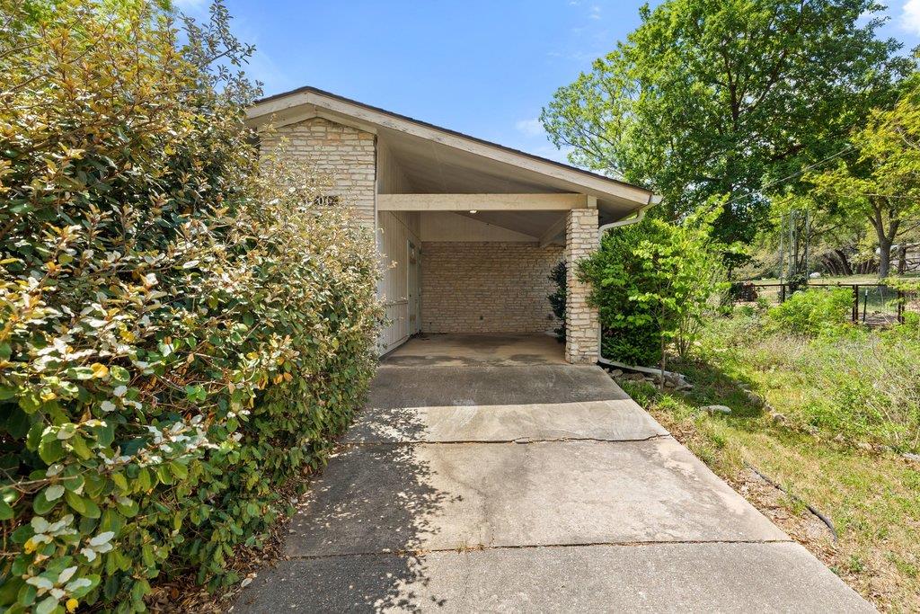 1701 Stanley Avenue Austin TX 78745