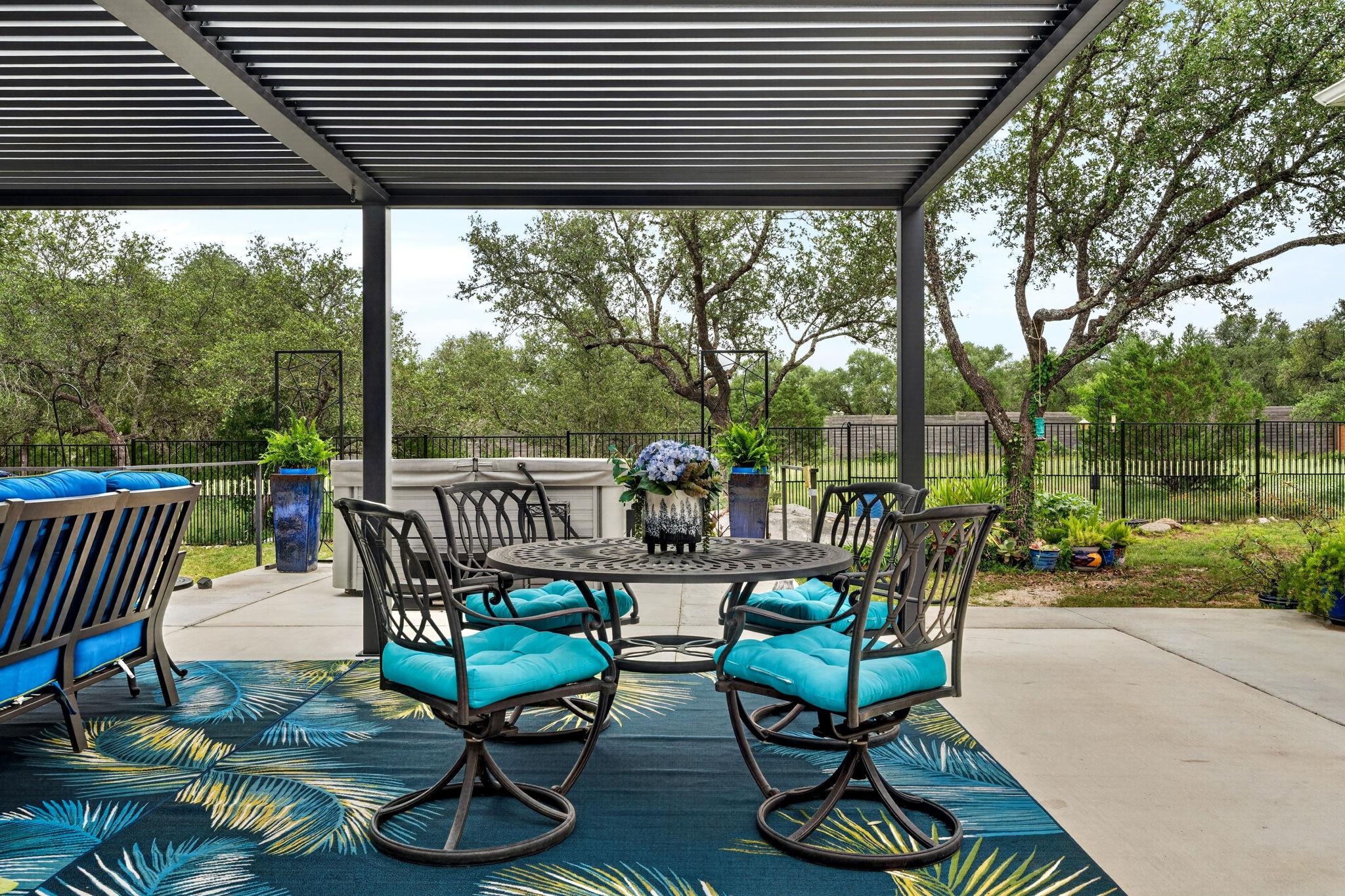 305 Spicewood Trails Drive Spicewood TX 78669