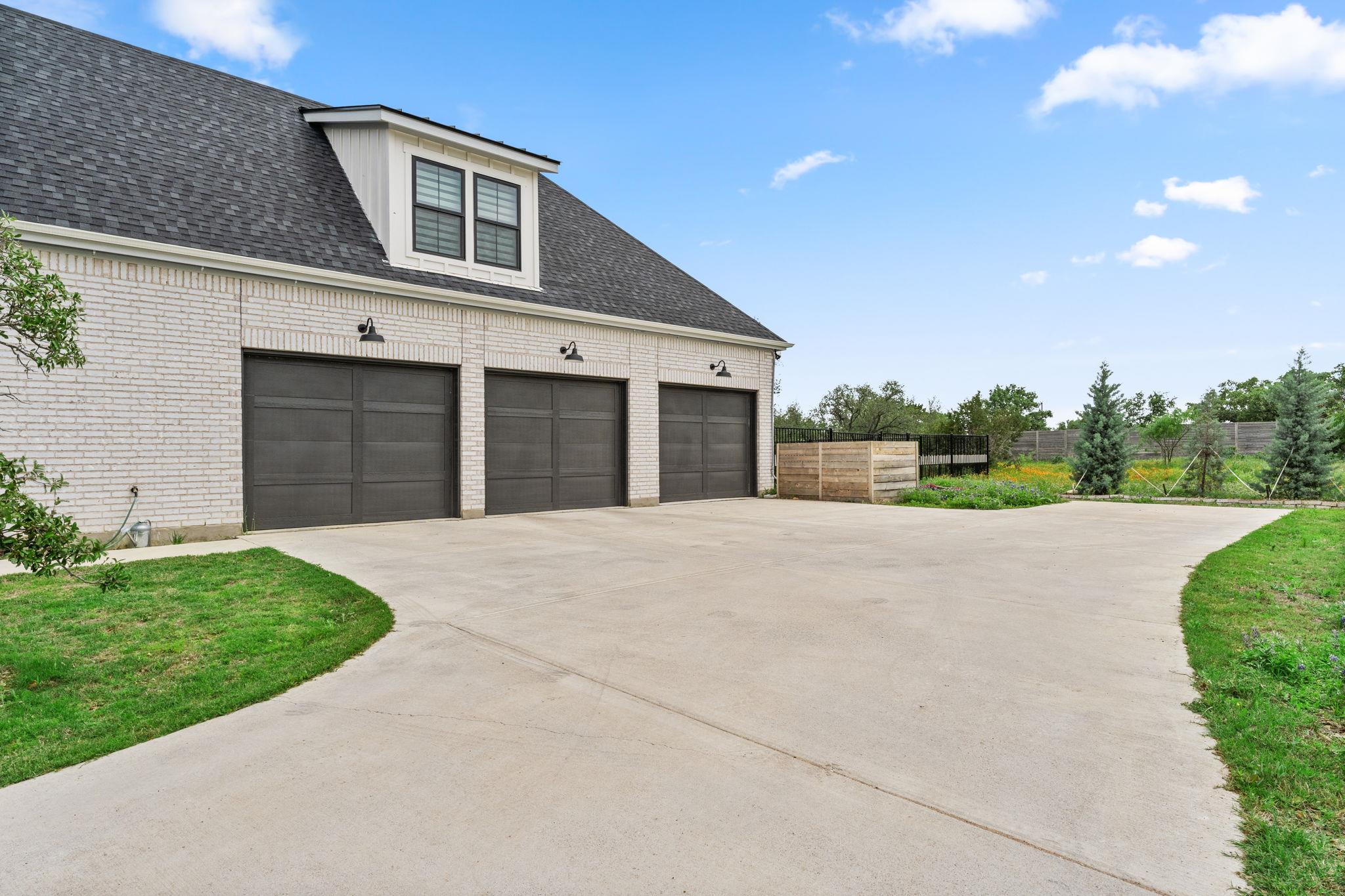 305 Spicewood Trails Drive Spicewood TX 78669