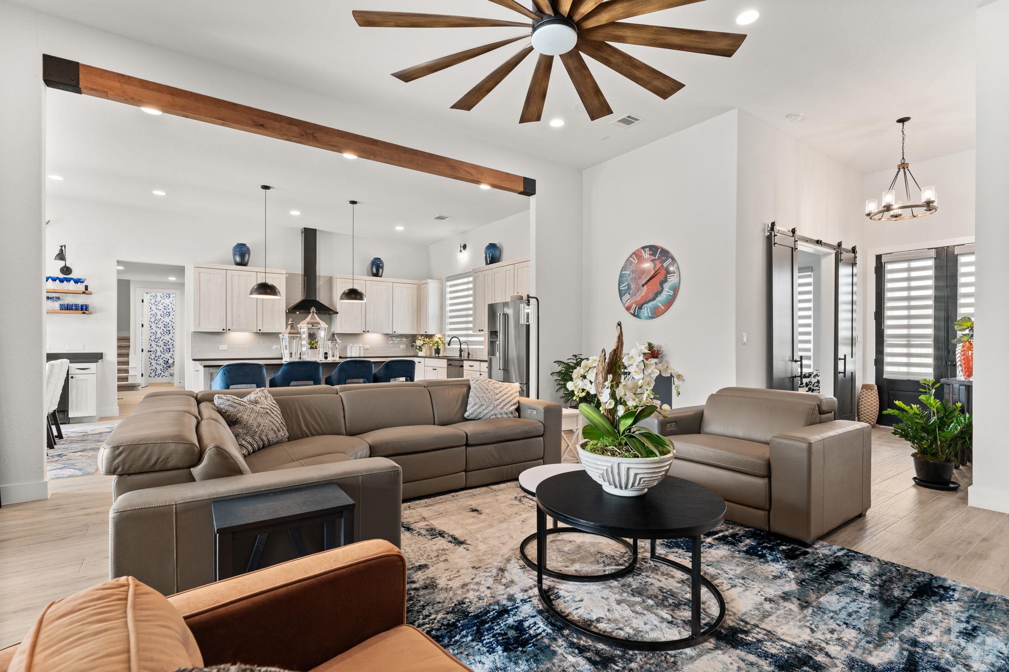 305 Spicewood Trails Drive Spicewood TX 78669