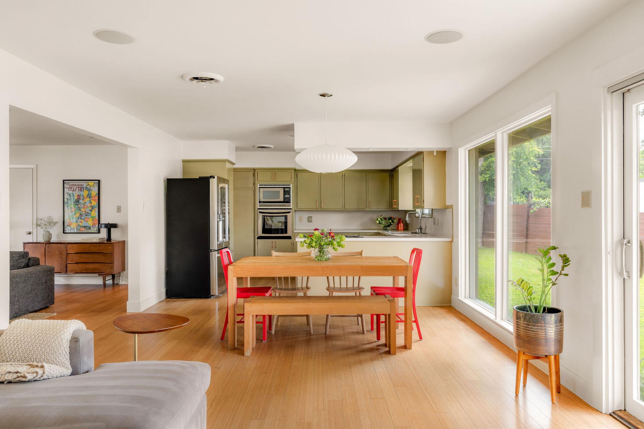 2003 Dexter Street Austin TX 78704