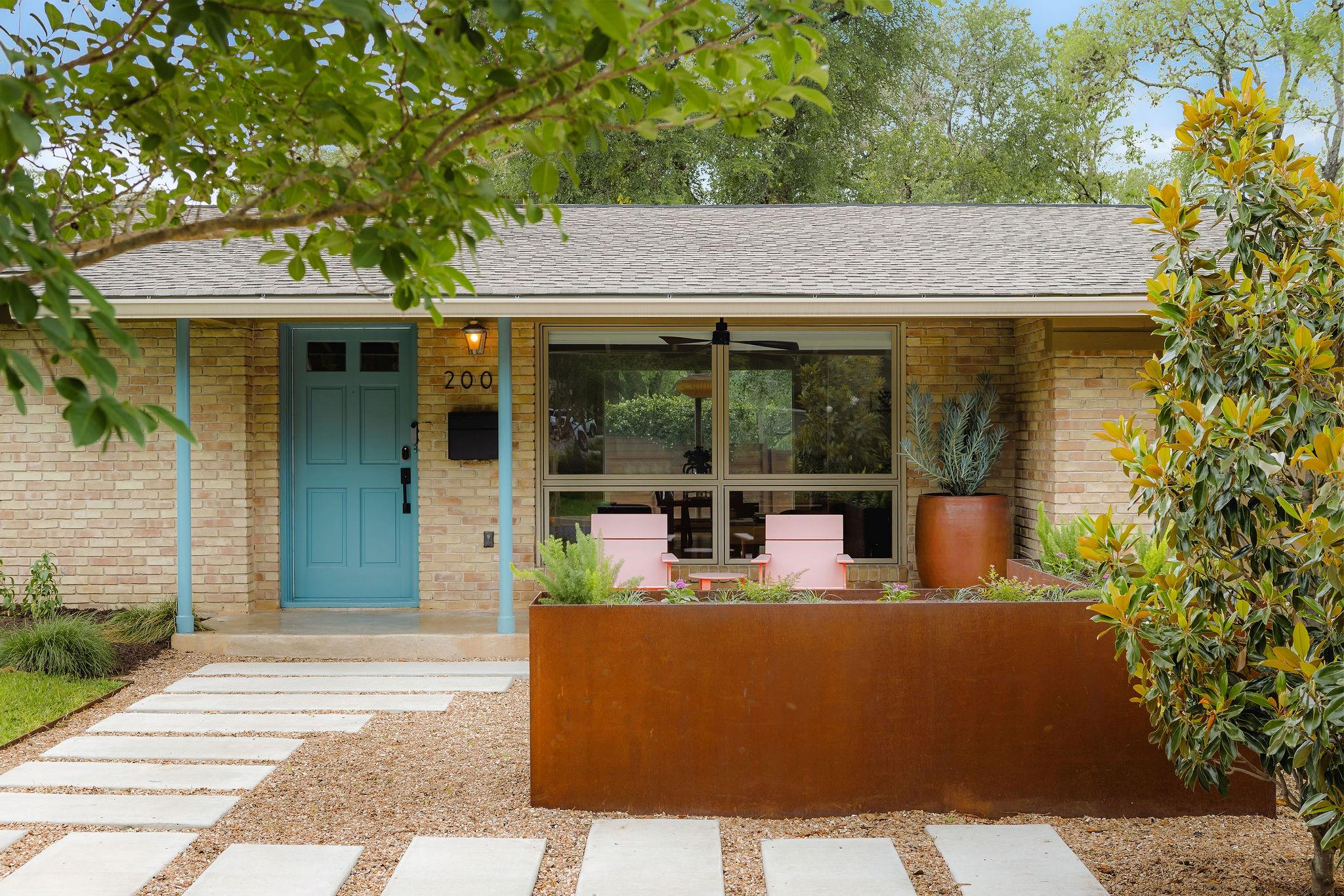 2003 Dexter Street Austin TX 78704