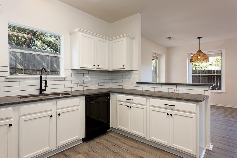 10215 Maydelle Drive Austin TX 78748