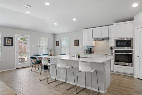 4302 Liberty Lane Lago Vista TX 78645