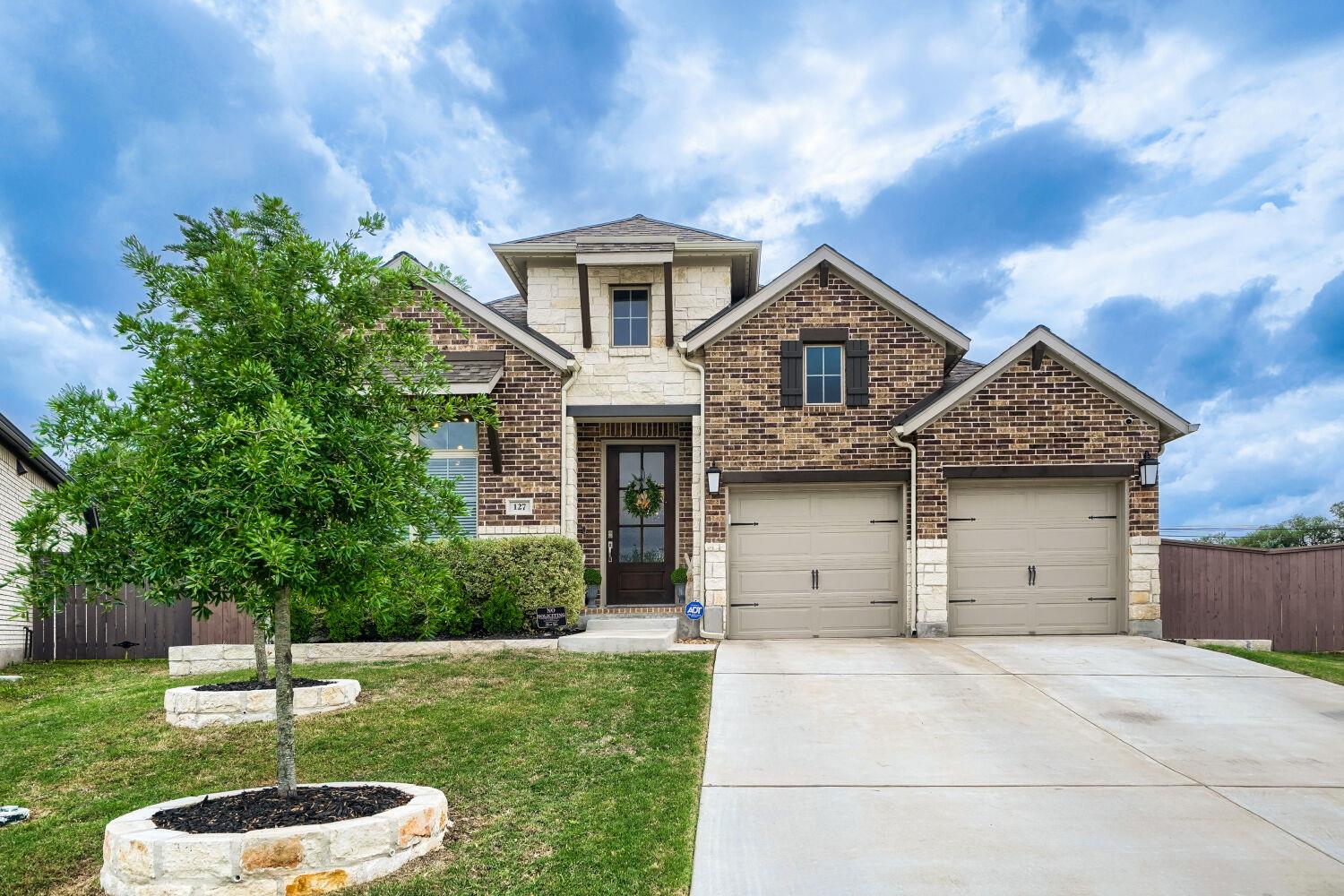 127 Old Glory Loop Kyle TX 78640