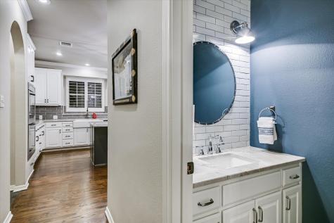 504 Saddlehorn Drive Dripping Springs TX 78620