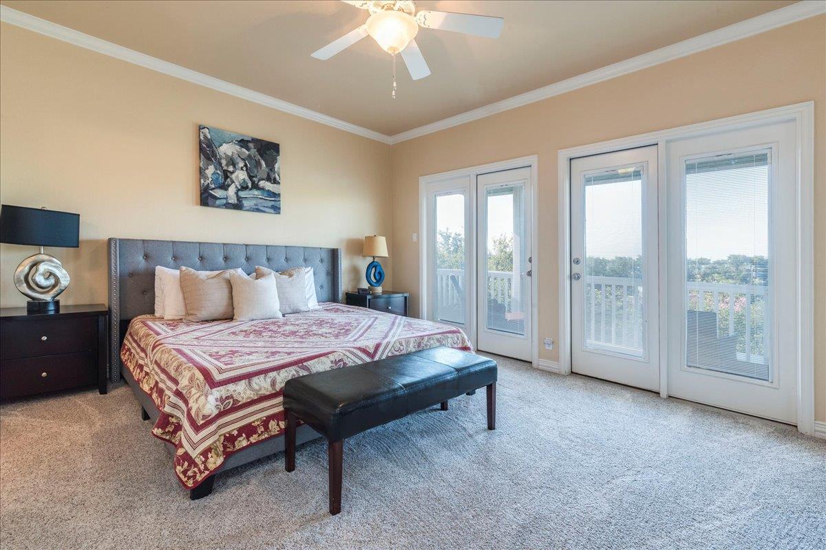 1943 Glencove Drive Kingsland TX 78639