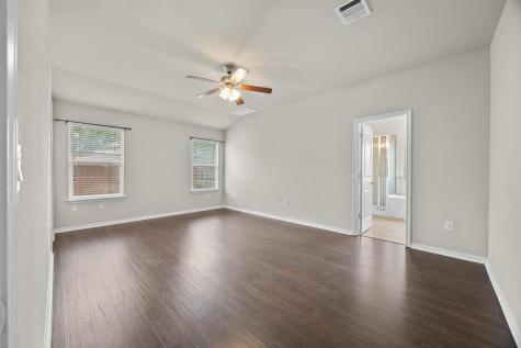 1018 Granbury Cove Round Rock TX 78664