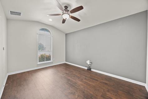 1018 Granbury Cove Round Rock TX 78664