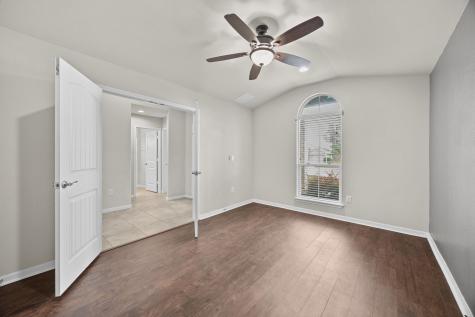 1018 Granbury Cove Round Rock TX 78664