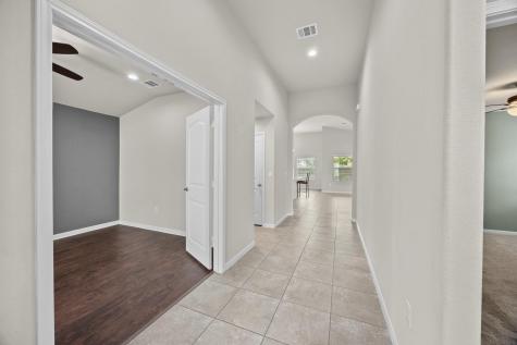 1018 Granbury Cove Round Rock TX 78664